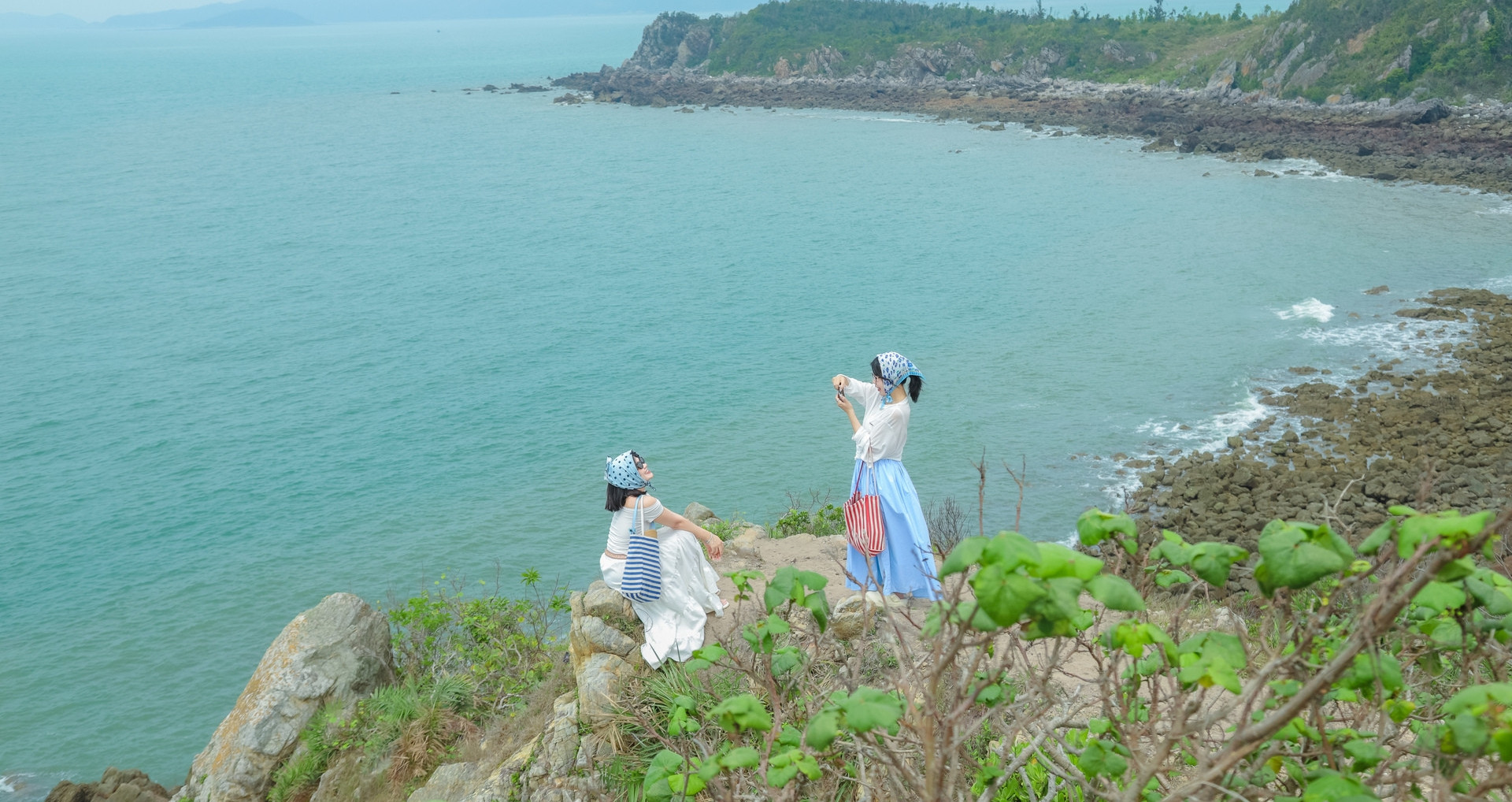 4 dia diem tron nang nong ly tuong gan ha noi cho dip he 2025 108201