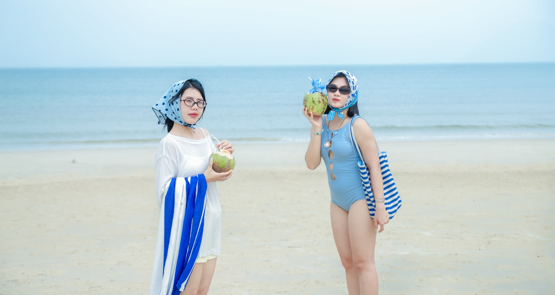 5 bai bien o mien bac cat trang nuoc trong xanh thich hop du lich he 2025 56780
