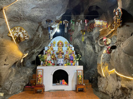 chua thach long 07 106627
