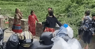 dong thai moi vu khach tay bi thu 200 556