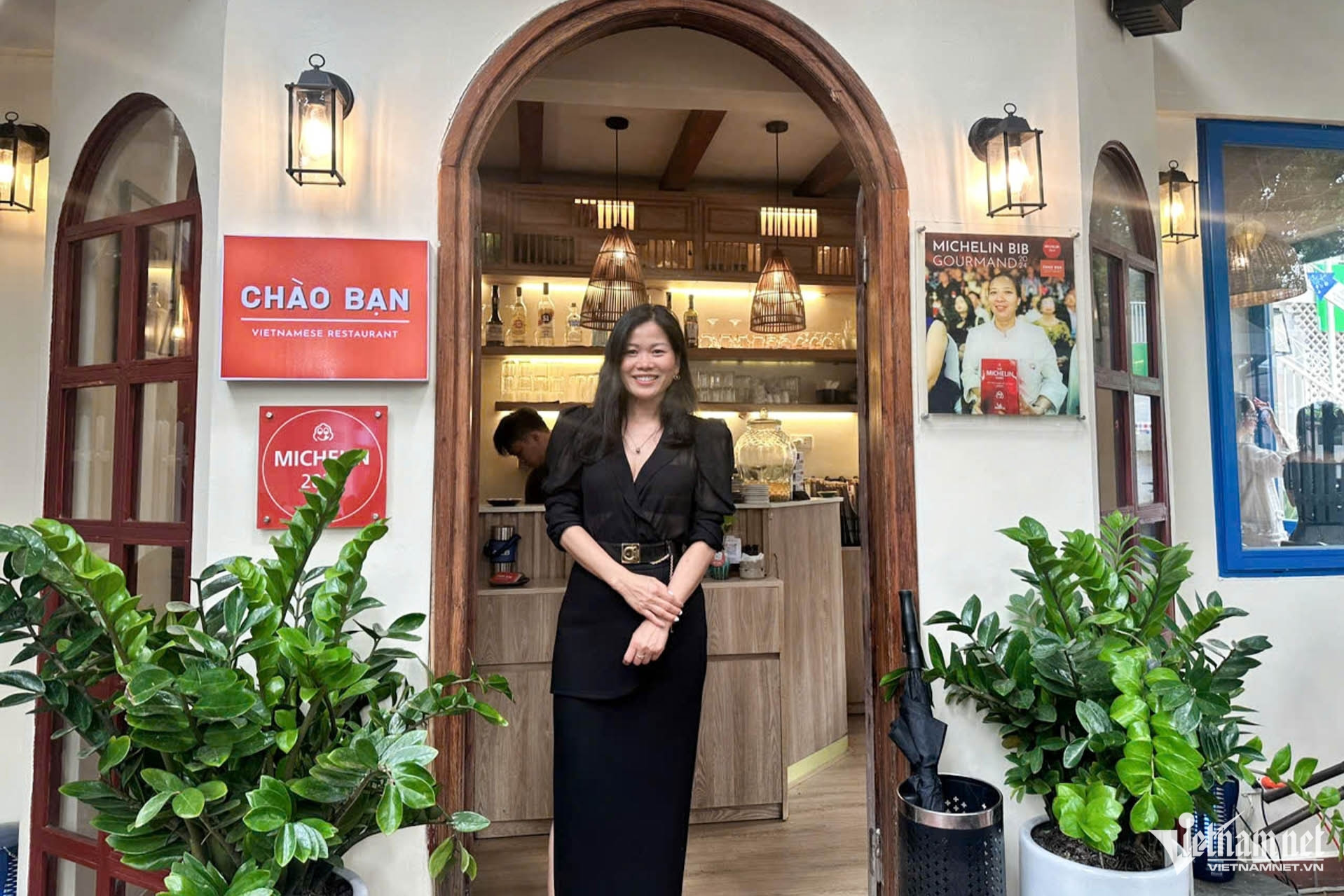 hai nha hang o ha noi cung ten cung treo chung nhan michelin gay xon xao 81134
