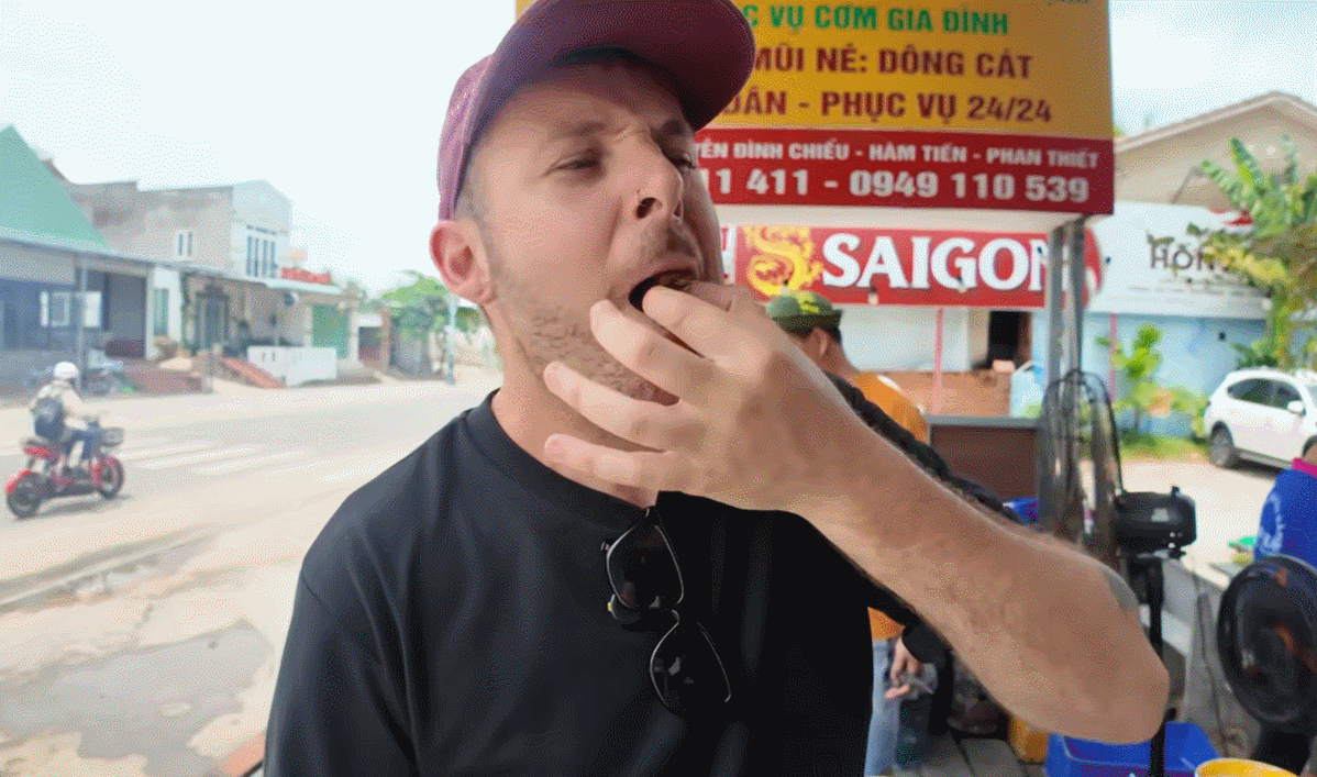 thumb thịt dông cát.gif