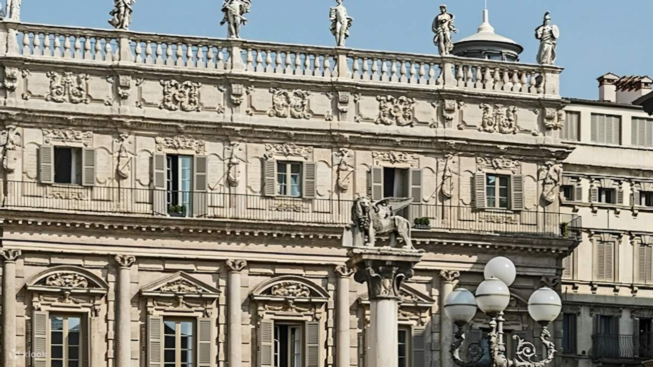vethamquanbaotangpalazzomaffeitaiverona 63496