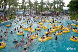 Công viên nước Hồ Tây