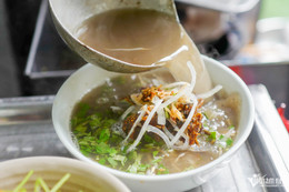Nước dùng thơm ngon