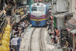w pho ca phe duong tau 20jpg 2637.jpg